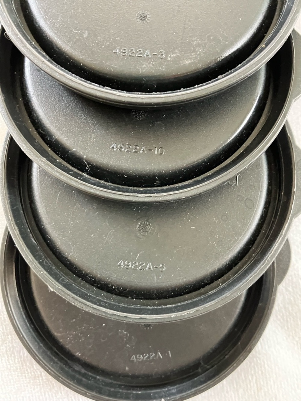 Tupperware Stackable Impressions Tumblers with lids - Picture 5 of 7
